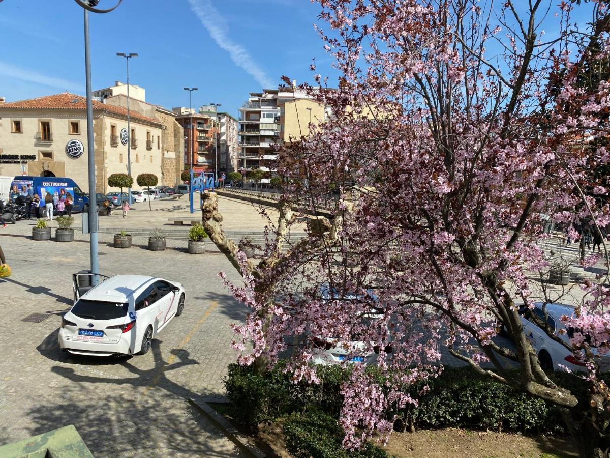 Apartamento Dacosta Plasencia Eksteriør billede